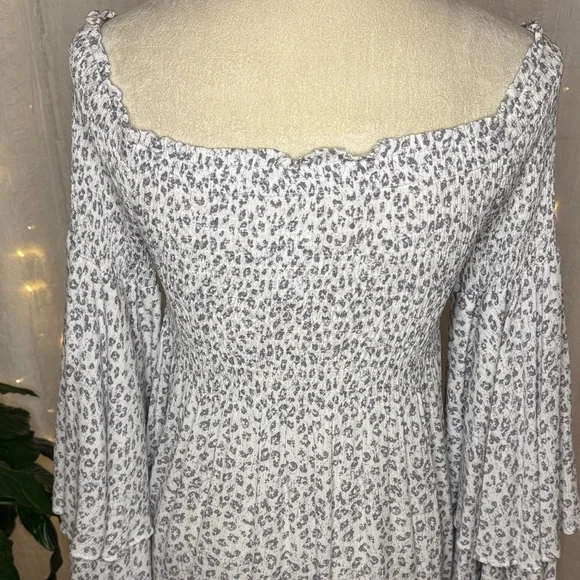 ILLA ILLA Gray Leopard Long Sleeve Dress - Picture 6 of 7